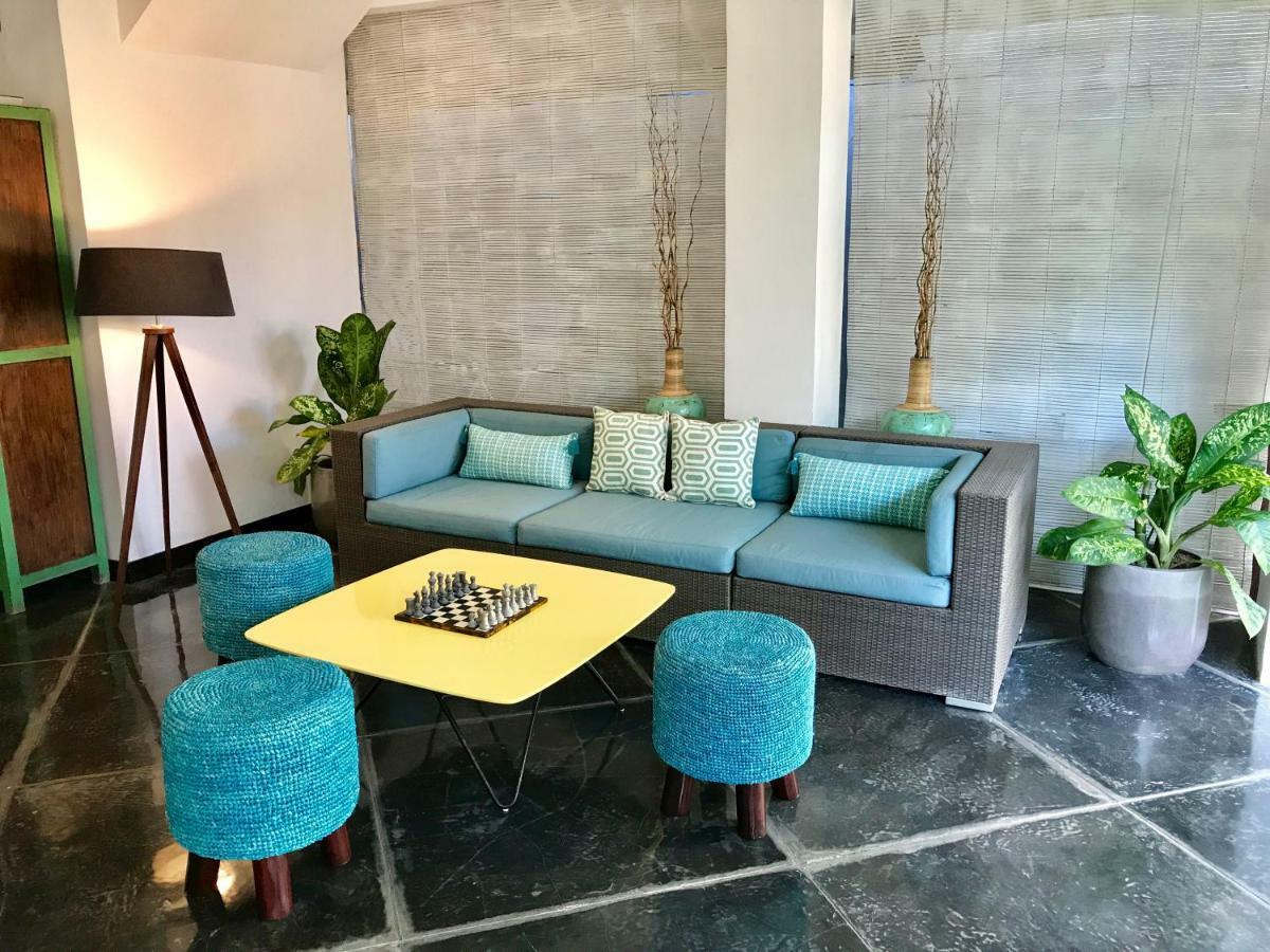Villa JULIA | heart of Seminyak | 350m Beach Bagian luar foto